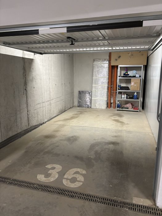 Дава се под наем Гараж / Паркомясто в София, Малинова долина - 1 кв.м за 101.49 € - Снимка #2