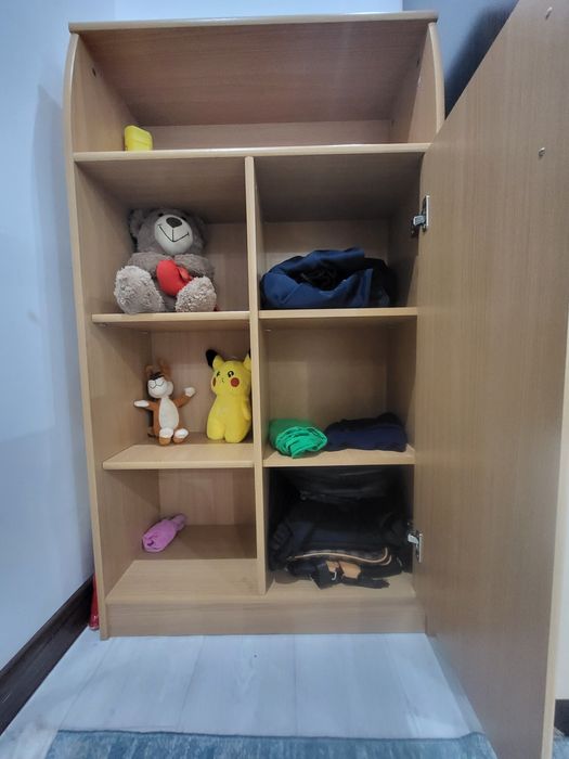 Шкаф для книг и прочее