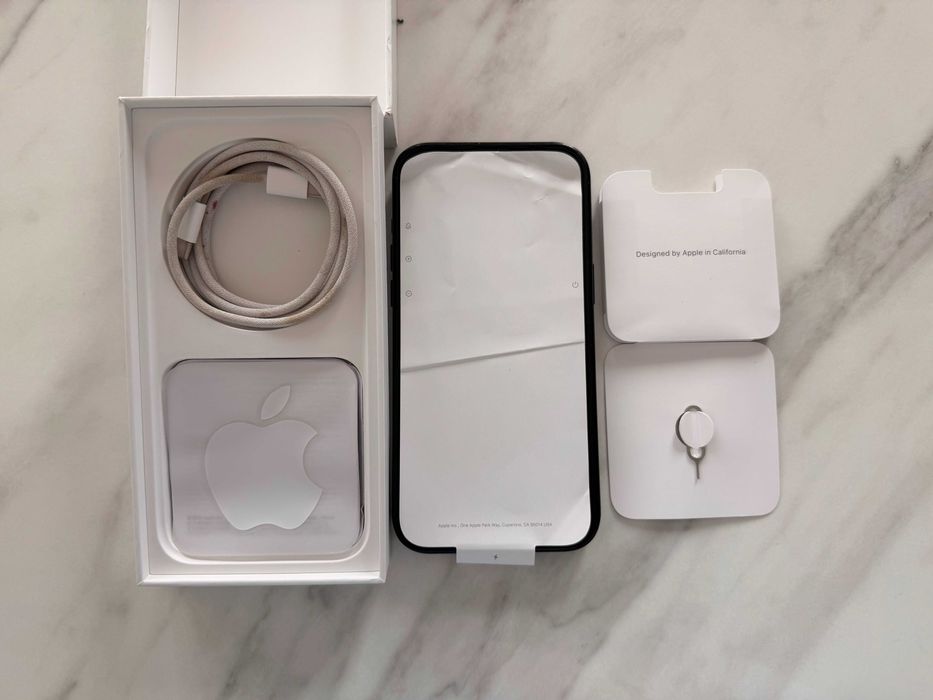iPhone 15 Pro Max – 256GB | Stare foarte bună | Accesorii incluse