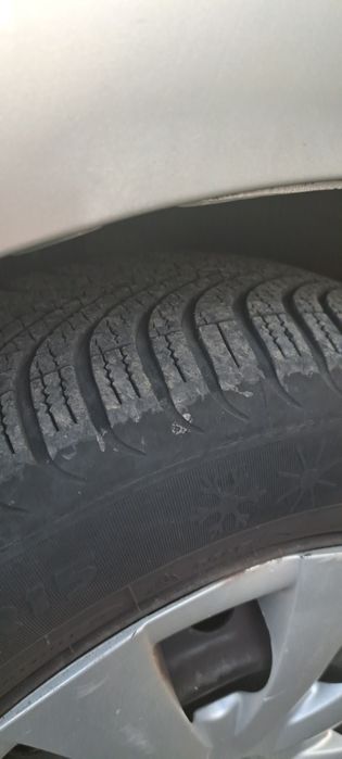 Toyota Auris 1.4 benzina