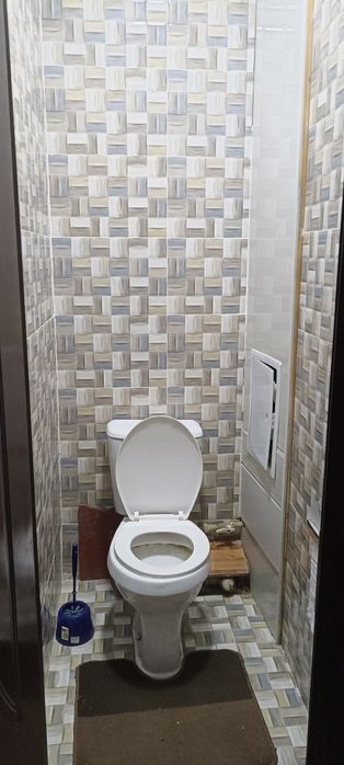 Квартира сотилади.