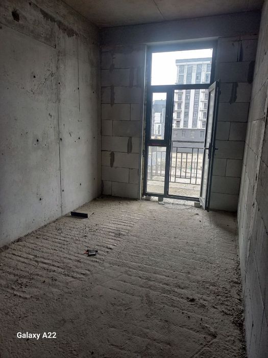 2 хонали квартира 3 этаж Бухара сити