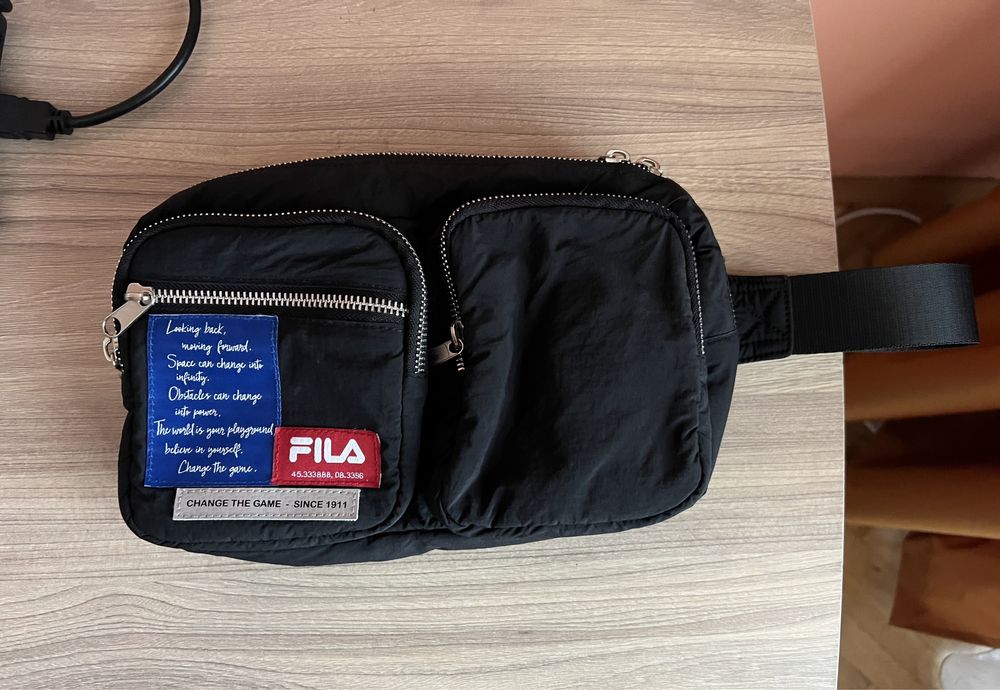 Чанта през рамо FILA