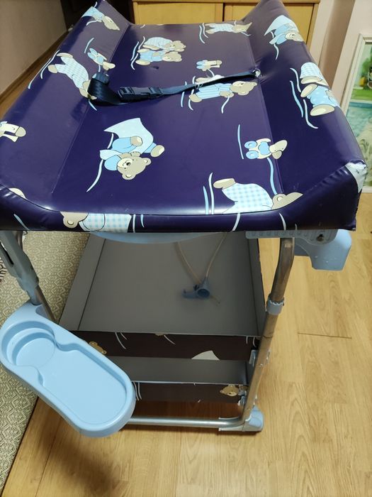 Ванночка-пеленальный столик