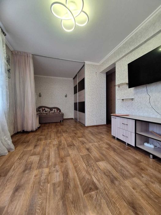 продам 1-к квартиру в районе вокзала