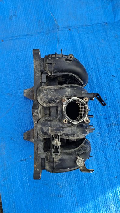 Впускной колектор 2TR-FE TOYOTA