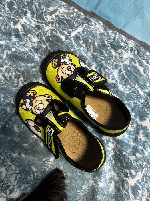 Детски пантофи 26н