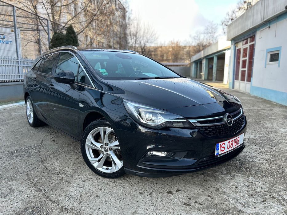 Opel Astra Opel Astra Innovation CDTI Automată 136 CP 2017 Garanție 1 an Rate fix