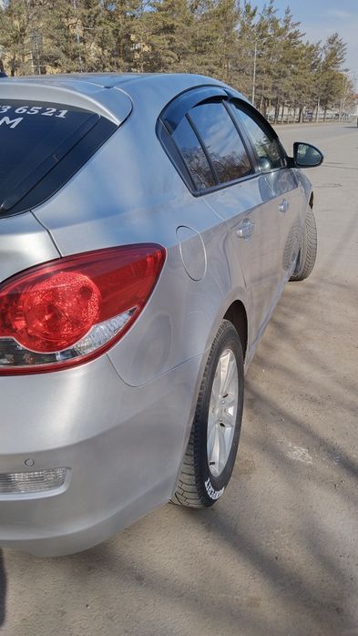 Продам Шевроле Круз