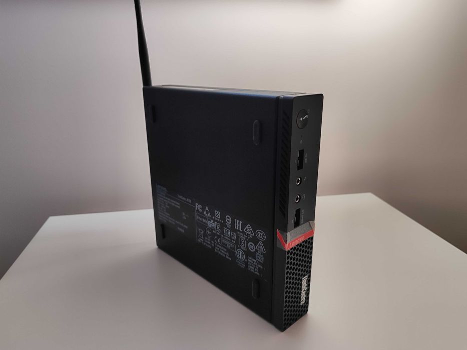 Lenovo ThinkCentre M700 Tiny Desktop i5-6600T/240GB/8GB