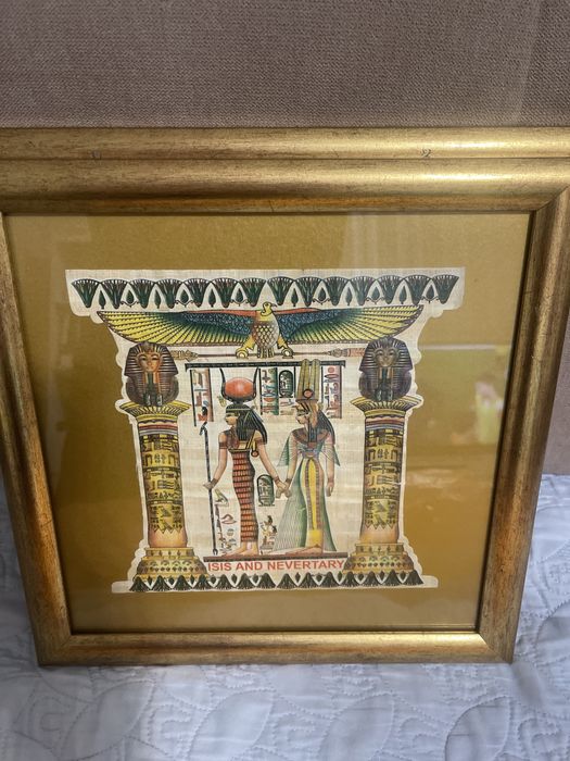 Продам 2 картины по цене одной