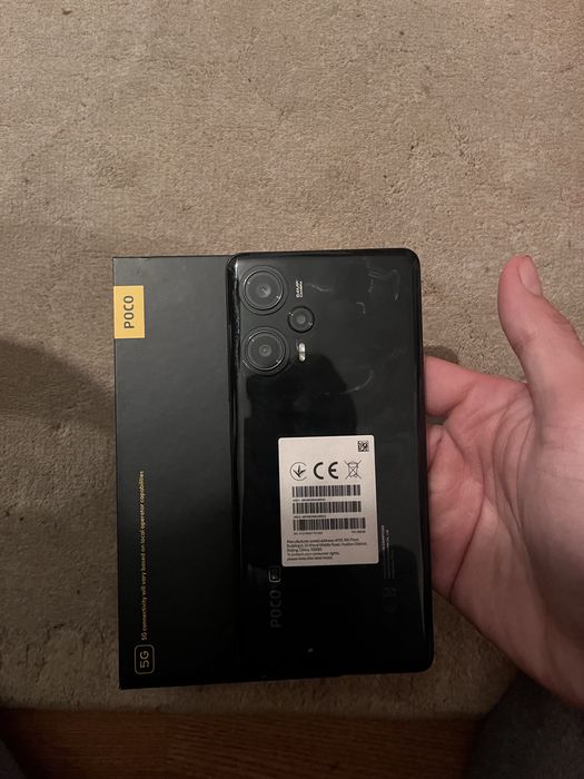 Poco f5 12/256 черный