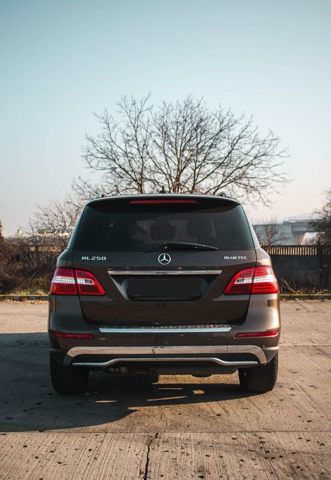 Mercedes-Benz ML 250 BlueTEC | 2013 | Piele + Memorii | Trapă |