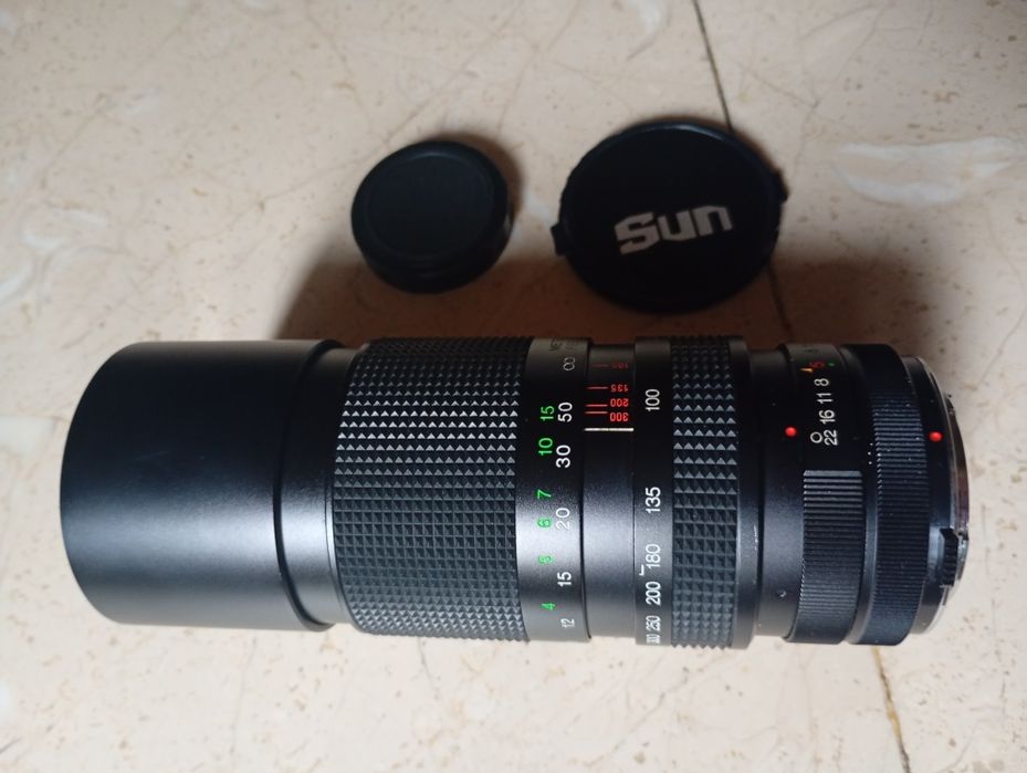 Обектив Vivitar 100-300mm Auto Zoom f62mm