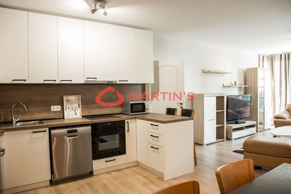 3-стаен в София-Витоша площ 120 цена 920