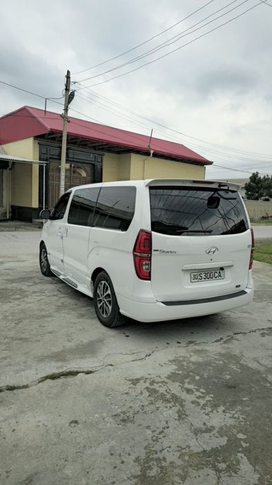 Hyundai Gr Starex LPG 2010