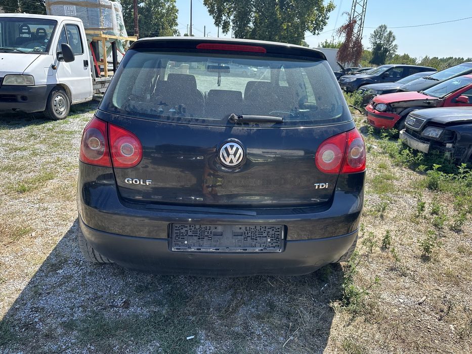 Голф 5 1.9 дизел 105 кс код на двигател BKC 6 ск само на части