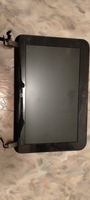 Дисплей от ноутбука.