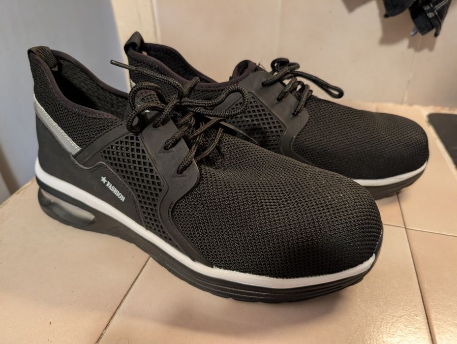 Продавам маратонки