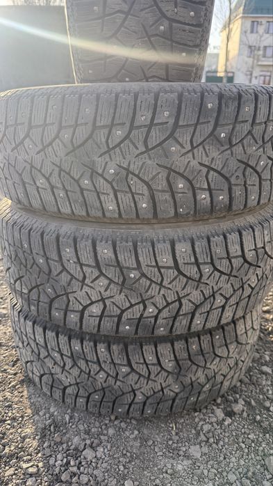 Зима 185/60/15 как новая