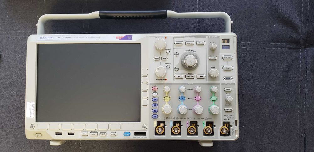 Tektronix MSO4104B Oscilloscope