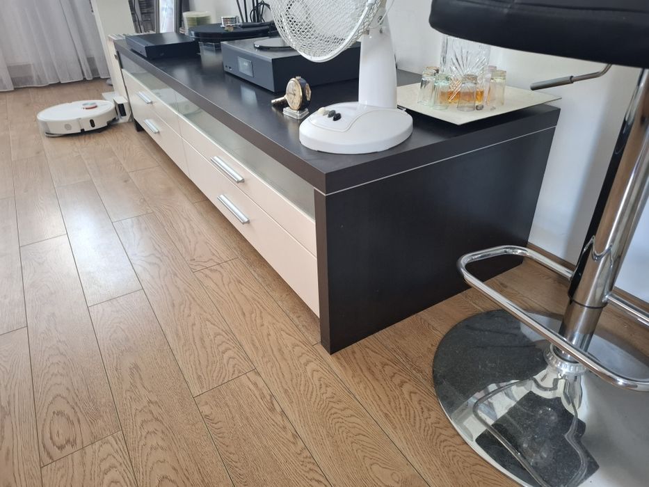 vand comoda TV 180/60/40