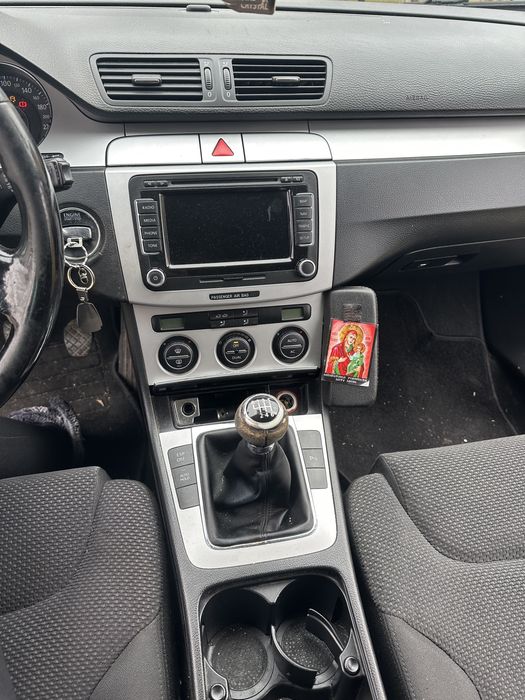 Volkswagen Passat B6 BREAK , 2.0 TDI 140 CP, 2008