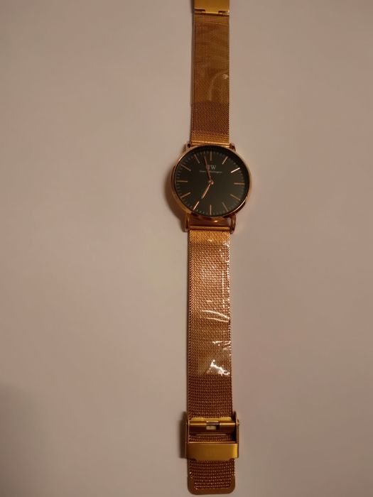 Lichidare stoc!-Ceas DW