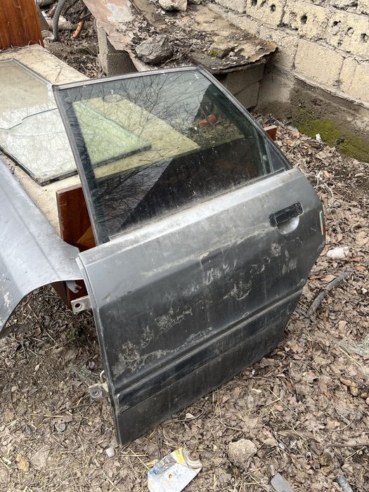 Ауди 80 бампер крыло есік дю