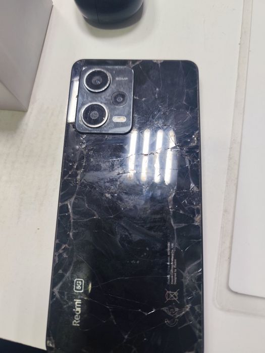 Продам телефон рабочий