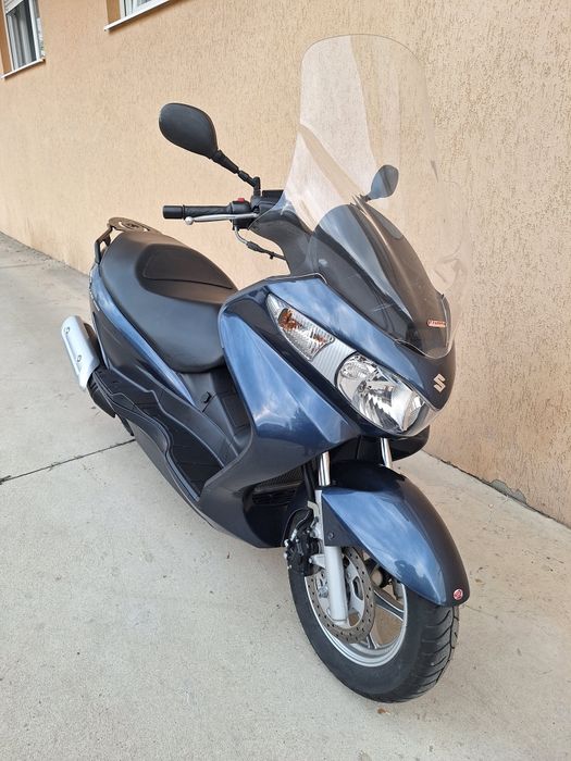 Scuter Suzuki Burgman 200