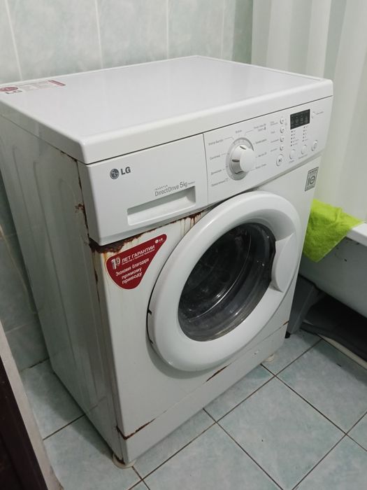 Продам стиральную машину
