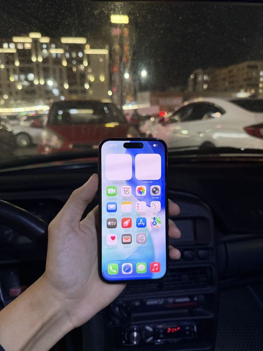Продам срочно iPhone 15 128GB