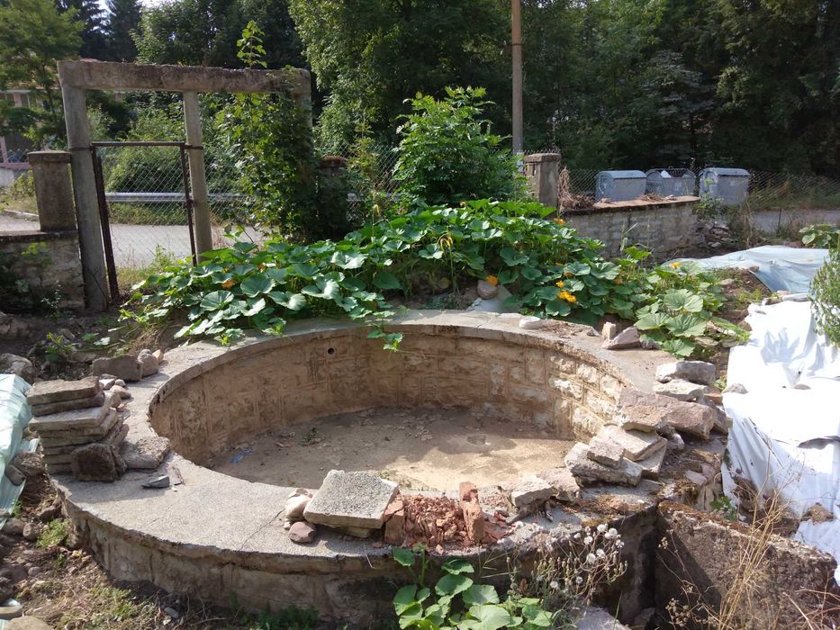 Продава се Парцел в с. Комщица, Област София-област - 1235 кв.м за 40 €/кв.м - Снимка #6