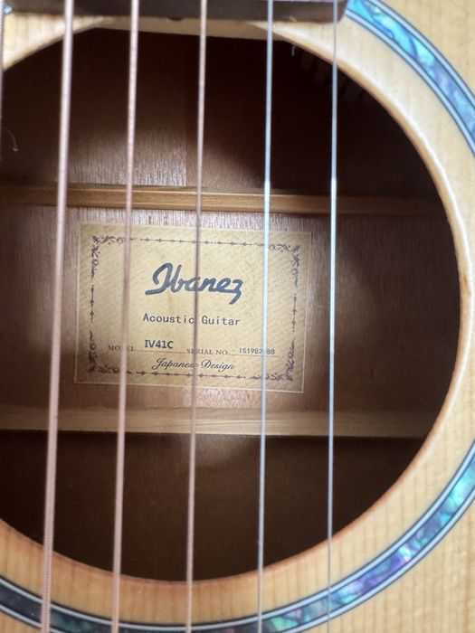 Акустическая гитара Ibanez
