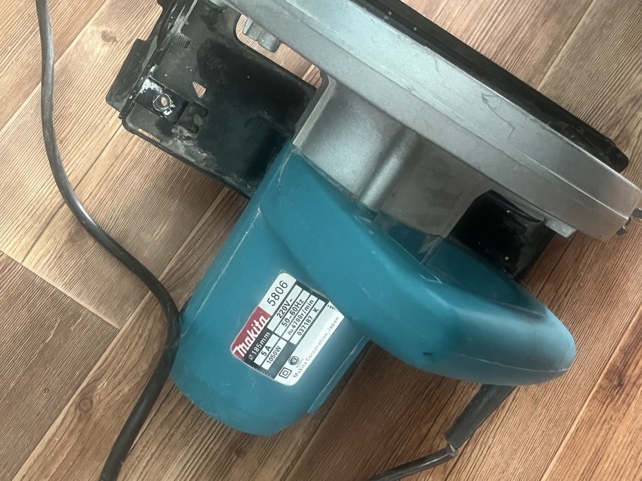 пчелка пила makita