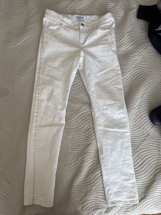 Дрехи за момиче на марките USP и Mayoral