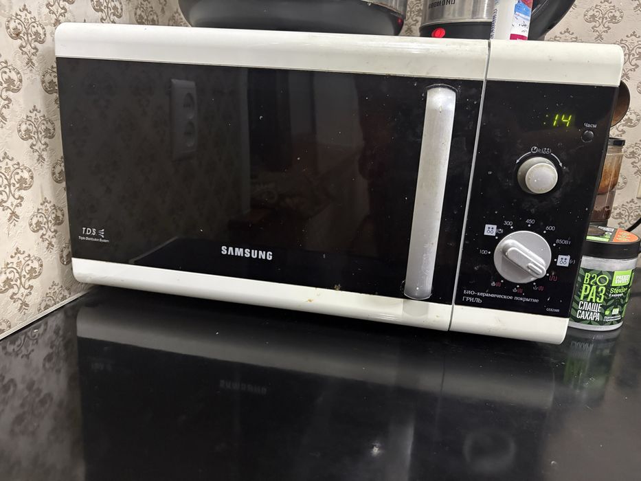 Микроволновка Samsung, не греет