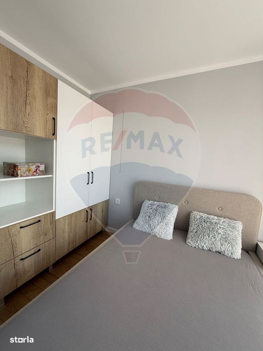 Apartament cu 3 camere de închiriat — fotografia 3