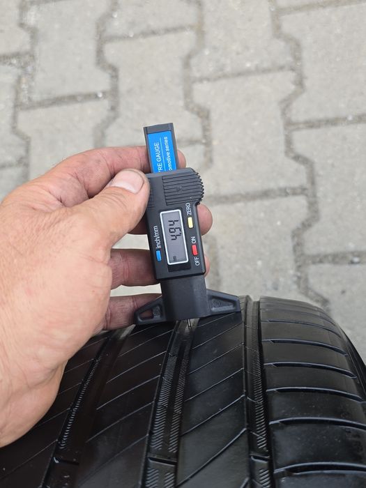 225 45 17 Michelin
