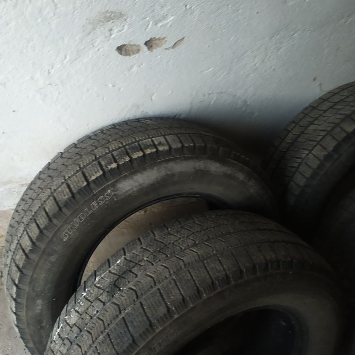 Шины бриджстоун. 215х65х16