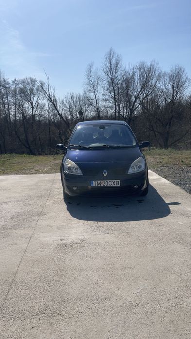 Renault 12