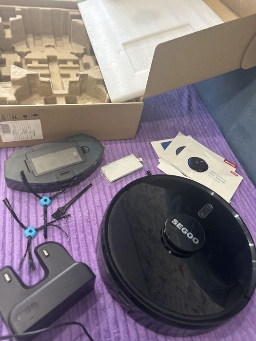 Продам моющий робот пылесос