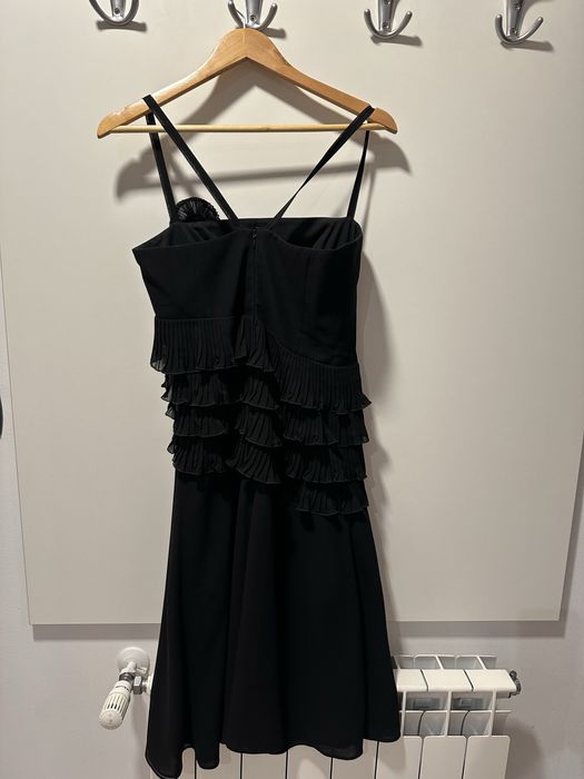 Елегантна дамска рокля на Escada