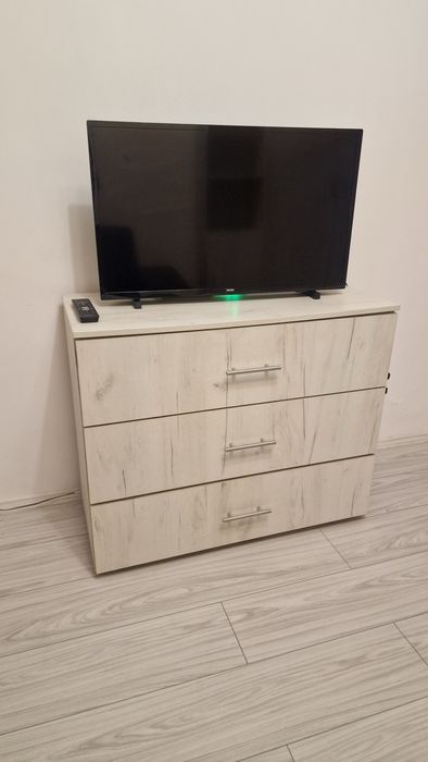 Inchiriez garsoniera parter Zona Nord