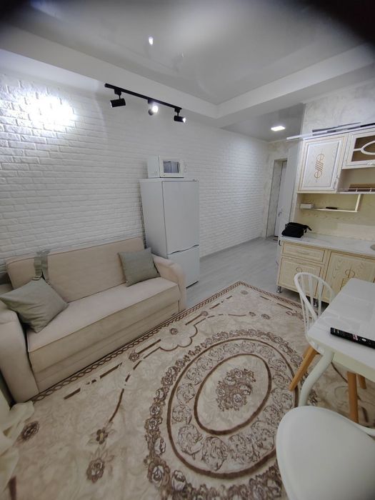 Продается 1/1/4 20м2 около школа Вундеркинд