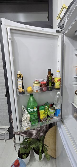 Продам б/у холодильник, рабочий.