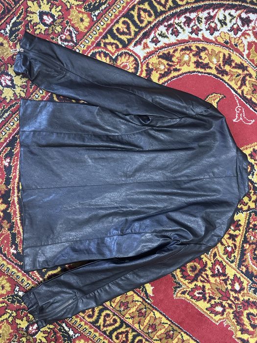 Две кожонки от saint laurent