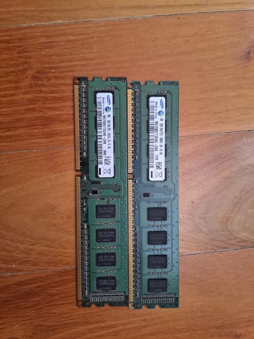 set memorii ram DDR 3 desktop 2x2 GB
