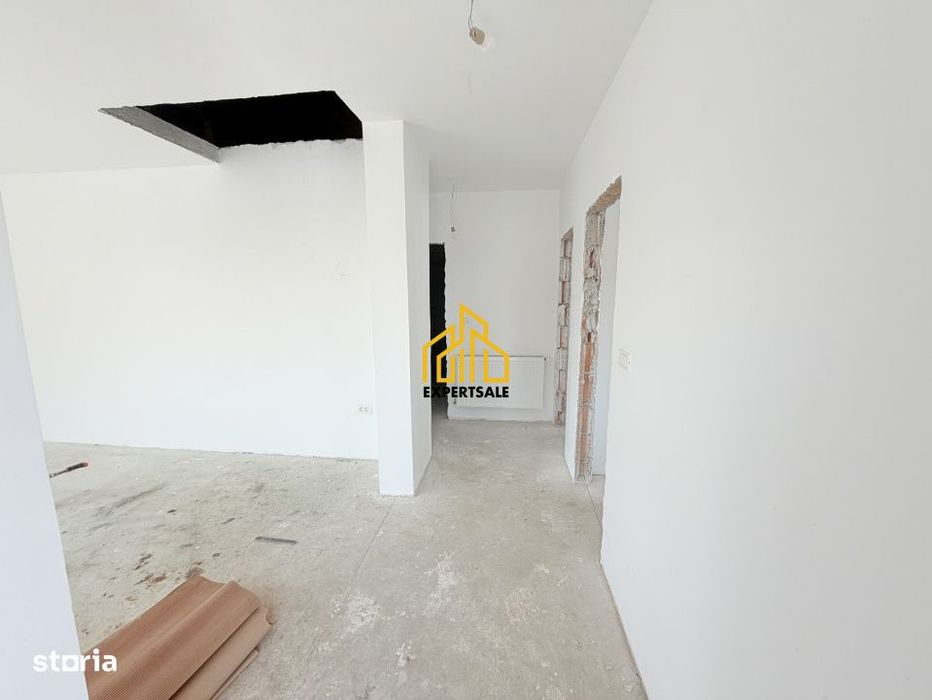 ⸻   Casa 3 camere + mansarda, teren 378 mp – Bragadiru, zona Crisu